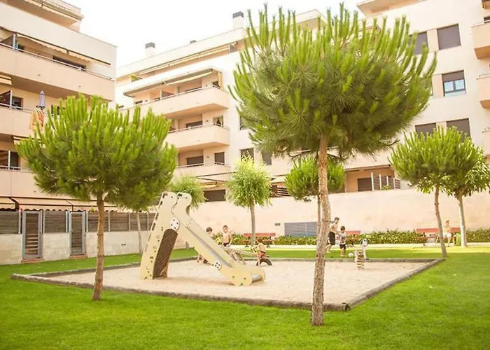 Al47 Spacious Near Fenals Apartamento *
